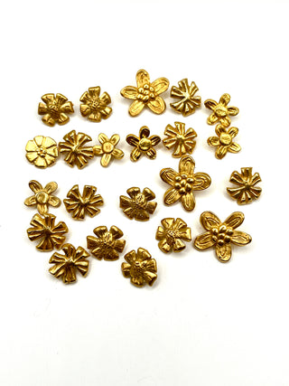 Vintage 1990s Todd Oldham 24KT Gold Plated Daisy Buttons – Mixed Set of 20