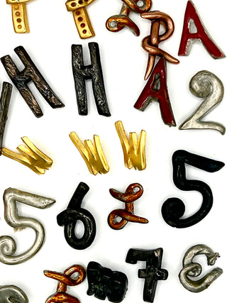 Rare Todd Oldham Vintage 90s Typography Button Set – 30 Mixed Letters & Numbers