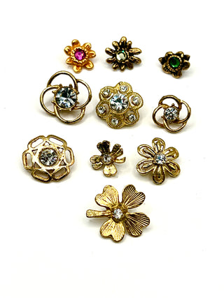 Mixed Set of 10 Vintage 1990s Todd Oldham Flower Buttons with Swarovski Crystals –  Jewelry-Like Designer Buttons