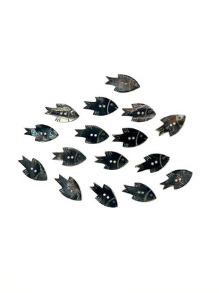 Set of 16 Vintage 1990s Tortoise Fish Buttons Synthetic– Small Carved Happy Fish Buttons .75 Inch, Made by Special Request for Todd