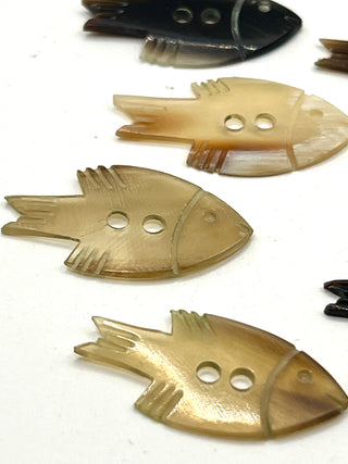 Todd Oldham Studio Happy Fish Buttons – Set of 14 Synthetic Tortoise Look Buttons
