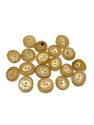 Set of 18 Naturally Discarded Horn Buttons – Handcrafted Slice-Cut Cream to Light Brown Buttons